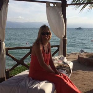 Meet your Posher, Shelly